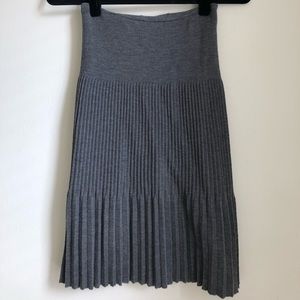 Missoni Italian wool pleated skirt
